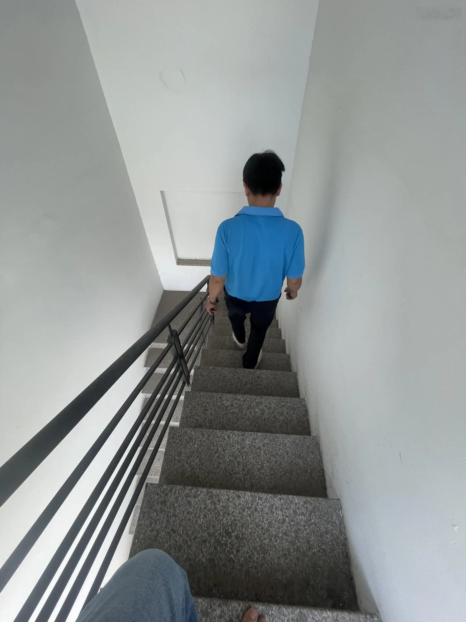 Bán nhà trọ diện tích 90m2, 1 trệt 2 lầu 1 tum phường Dĩ An, TP Dĩ An