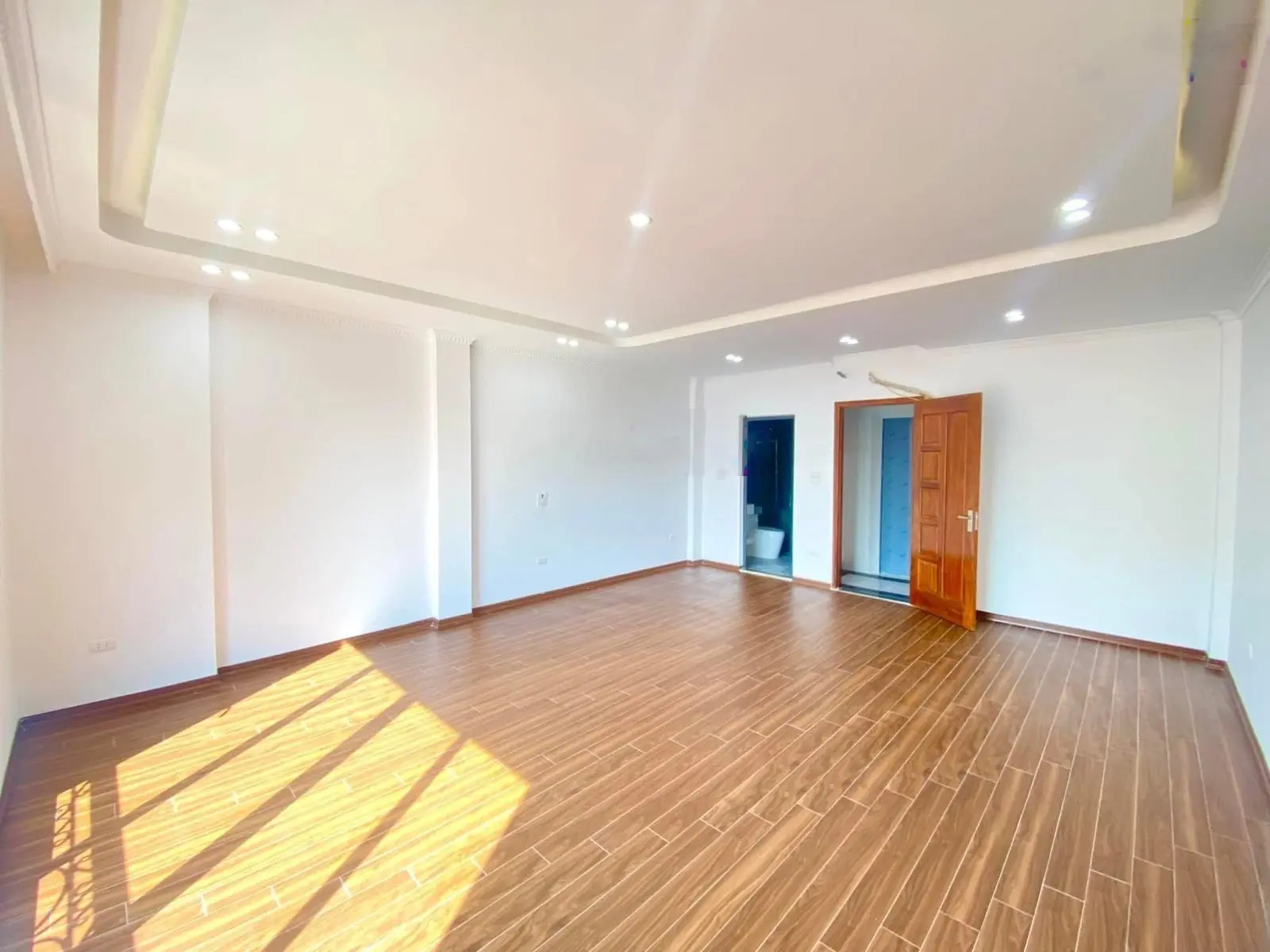 Chính chủ bán nhà Khuất Duy Tiến - Thanh xuân. 8 tầng thang máy. Giá nhỉnh 19 tỷ