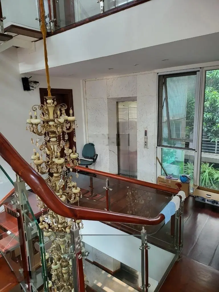 Cần bán Biệt thự KĐT Bán Đảo Linh Đàm diện tích 250m, 4 tầng giá 68 tỷ