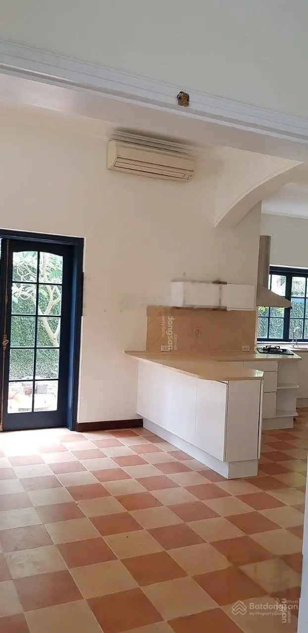 Bán căn biệt thự nhà vườn. 1400m2 full thổ cư