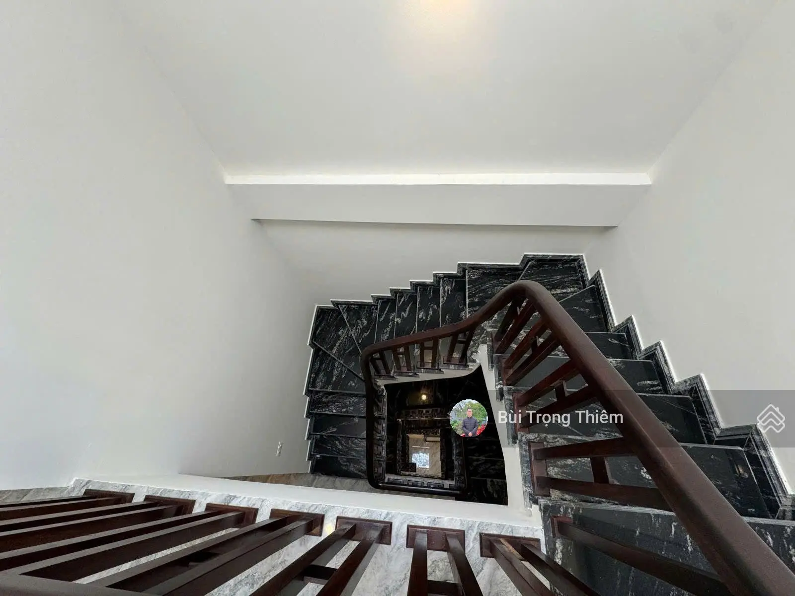 Bán nhà riêng 4 tầng 50m2 mới cứng sài đồng, long biên mặt ngõ thông 4 phòng ngủ full nội thất
