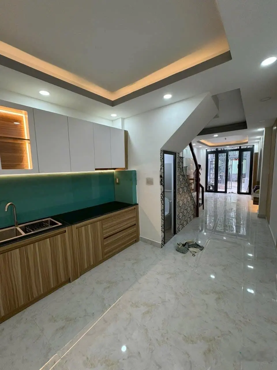 Bán nhà hẻm Nguyễn Trọng Tuyển,TB DT(50,4m2) có sổ hồng riêng - giá nhỉnh hơn 2tỷ là sở hữu nhà đẹp