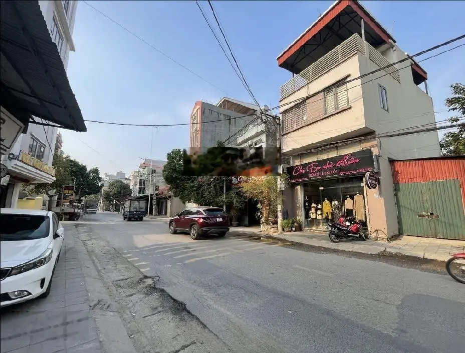 Bán nhà đường Đào Cam Mộc, thị trấn Đông Anh, 2 thoáng, vỉa hè, kinh doanh khủng, chỉ hơn 7 tỷ.