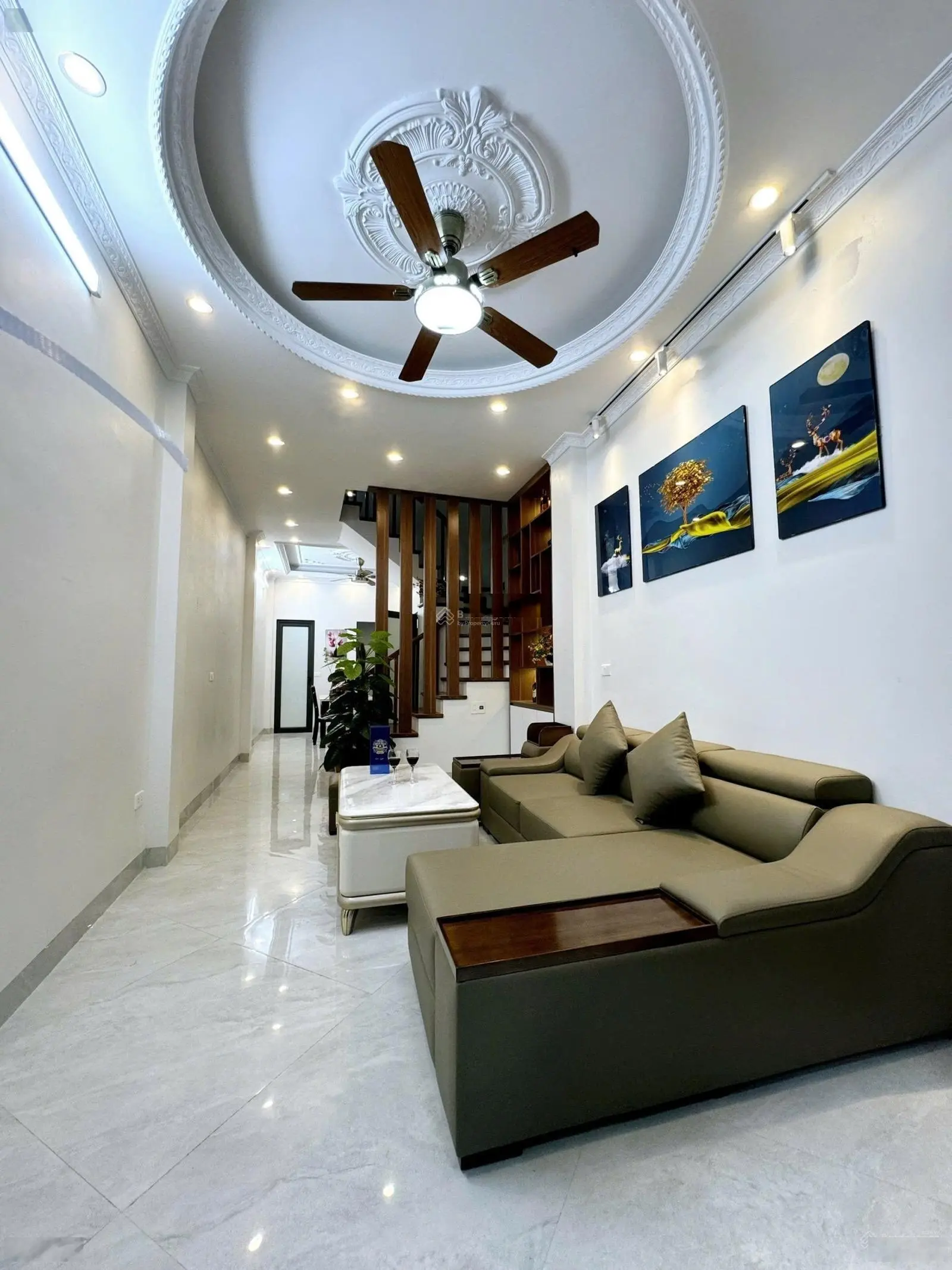 Bán nhà tại Đông Ngạc, Kẻ Vẽ - Nhà xây mới chủ lắp đầy đủ nội thất - diện tích to - nhiều PN