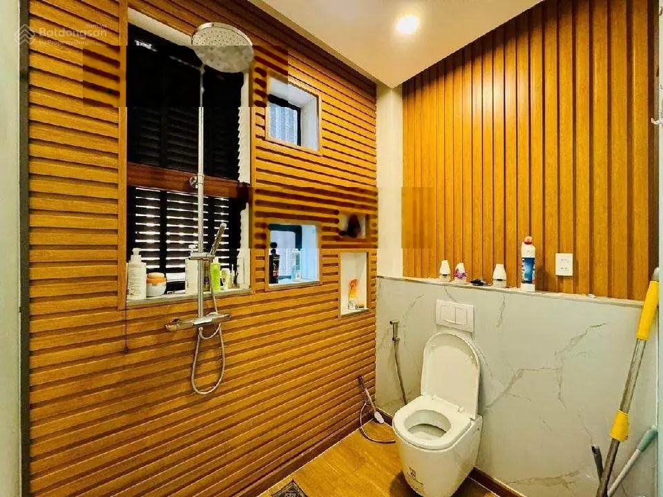 Bán Nhà Trương Quốc Dung, Phú Nhuận, 5x16m, 1T3L, 4PN, 5WC, hẻm to 6m, thuận tiện KD