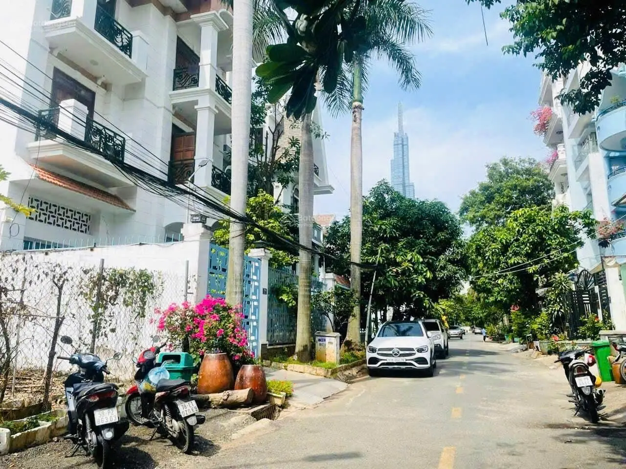 Kẹt vốn giảm 10 tỷ về 25tỷ bán gấp khuôn đất góc 2 mặt tiền đường 33 sông Trần Não Quận 2 view LM81