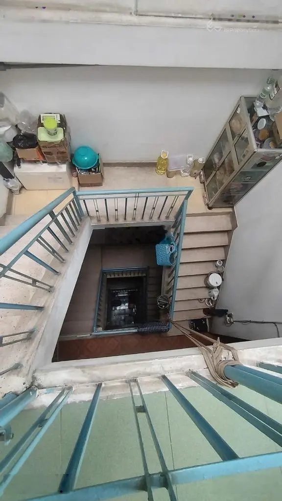 Bán nhà riêng Đề Thám, 60m2, 4tầng, 6PN, HXH, Ngang trên 5m, nhỉnh 17tỷ