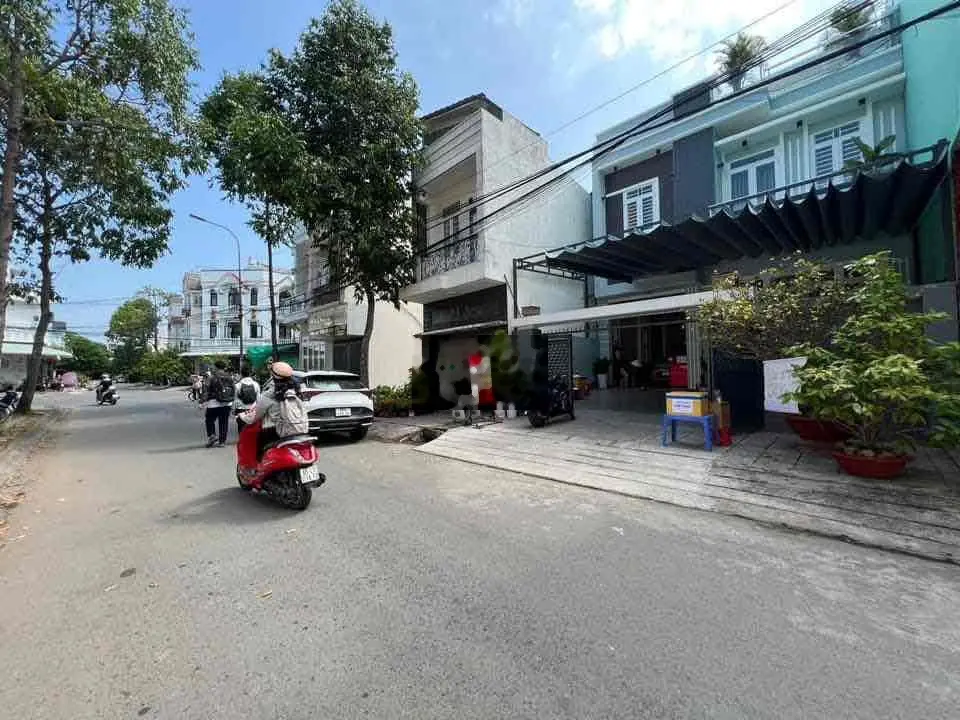 Quá hời sang gấp biệt thự 8x16 trung tâm kdc An Khánh Ninh Kiều