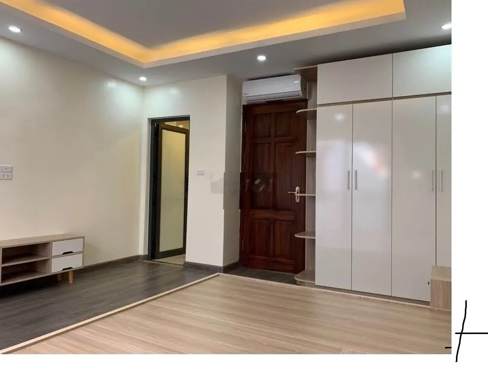 2,75 tỷ nhà Liên Mạc-35m2-5 tầng-lô góc-oto vào nhà-view hồ