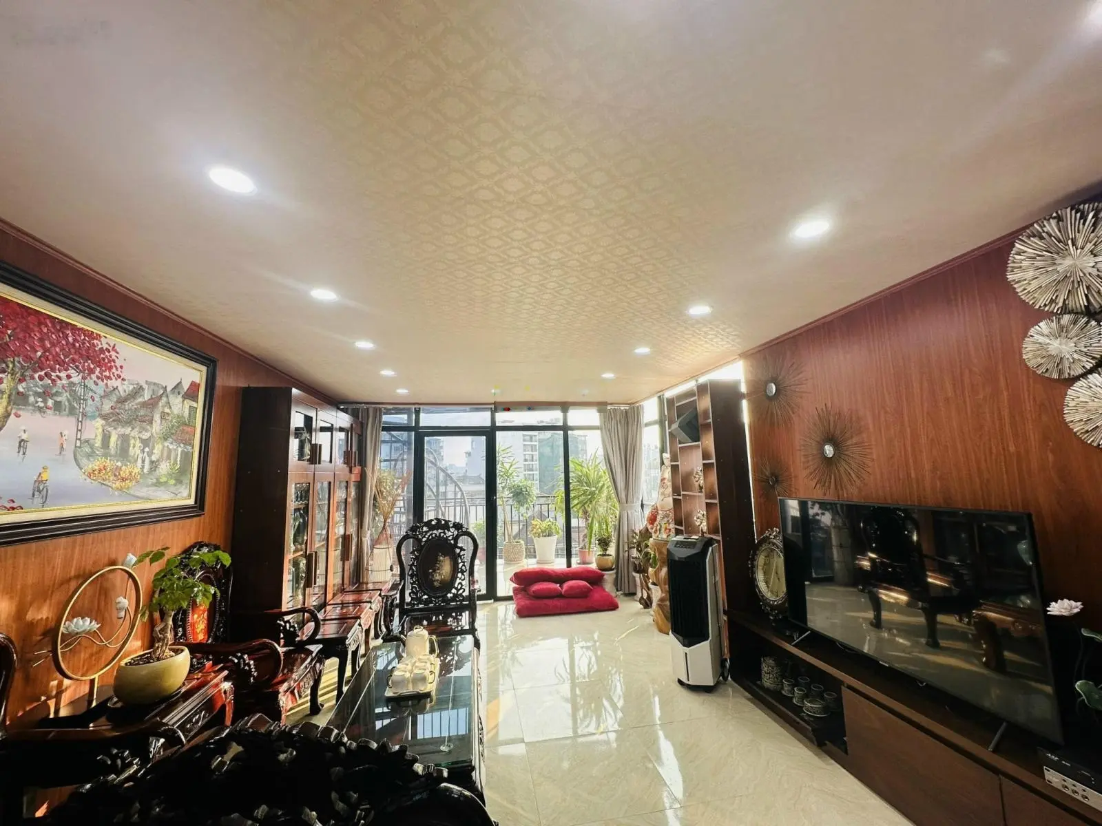 Bán nhà mặt phố Âu Cơ, Tứ Liên: 39m2, 7 tầng thang máy 13.5 tỷ