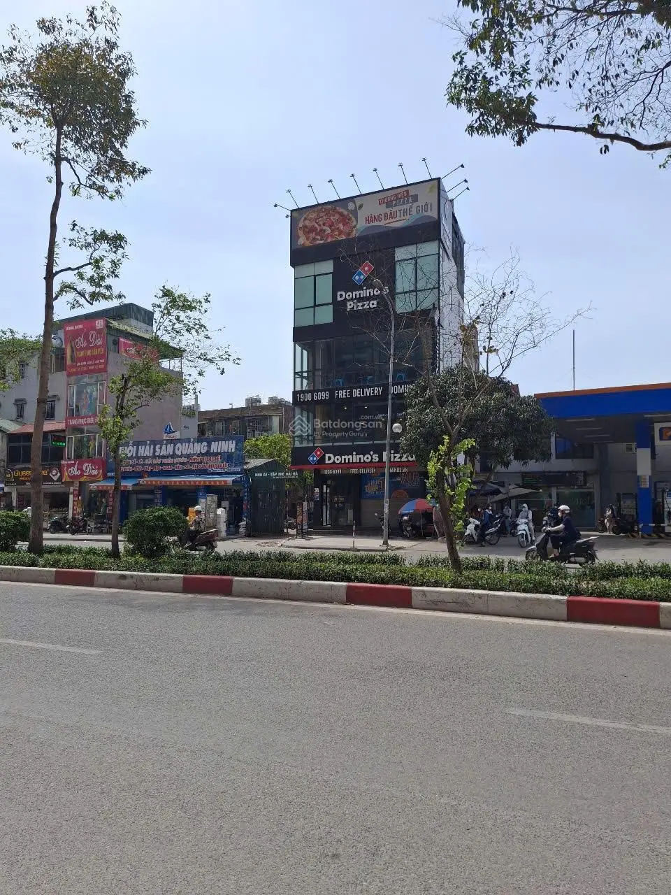 8 Tầng,77m2, Mặt phố Tân Mai, Phường Tương Mai, quận Hoàng Mai, dòng tiền 2 tỷ/năm