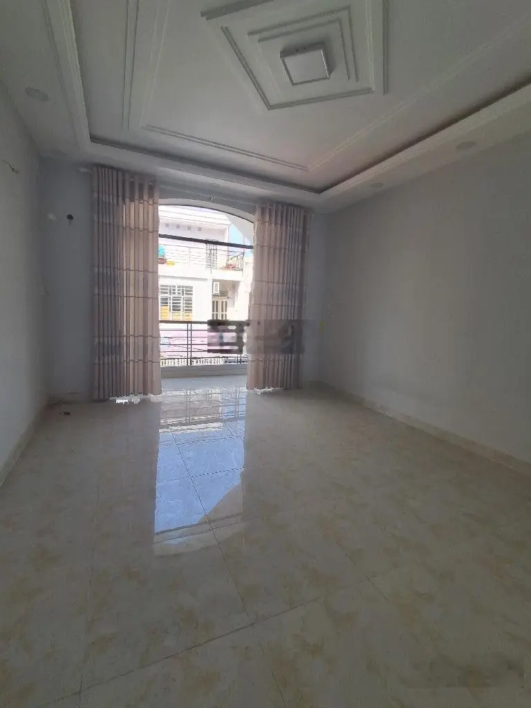 Nhà phố hiện đại 3 tầng full nội thất- ô tô 7 chỗ ngủ trong nhà - 60m2 - ngang 4m - giá tốt 5.7t tl