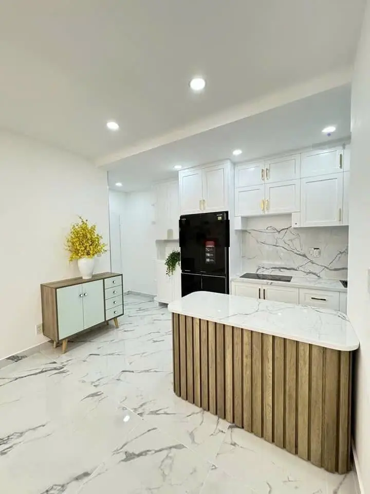 Rẻ hơn mặt bằng chung 500tr cho siêu phẩm Lê Đại Hành, P11, Q11. DT 42m2