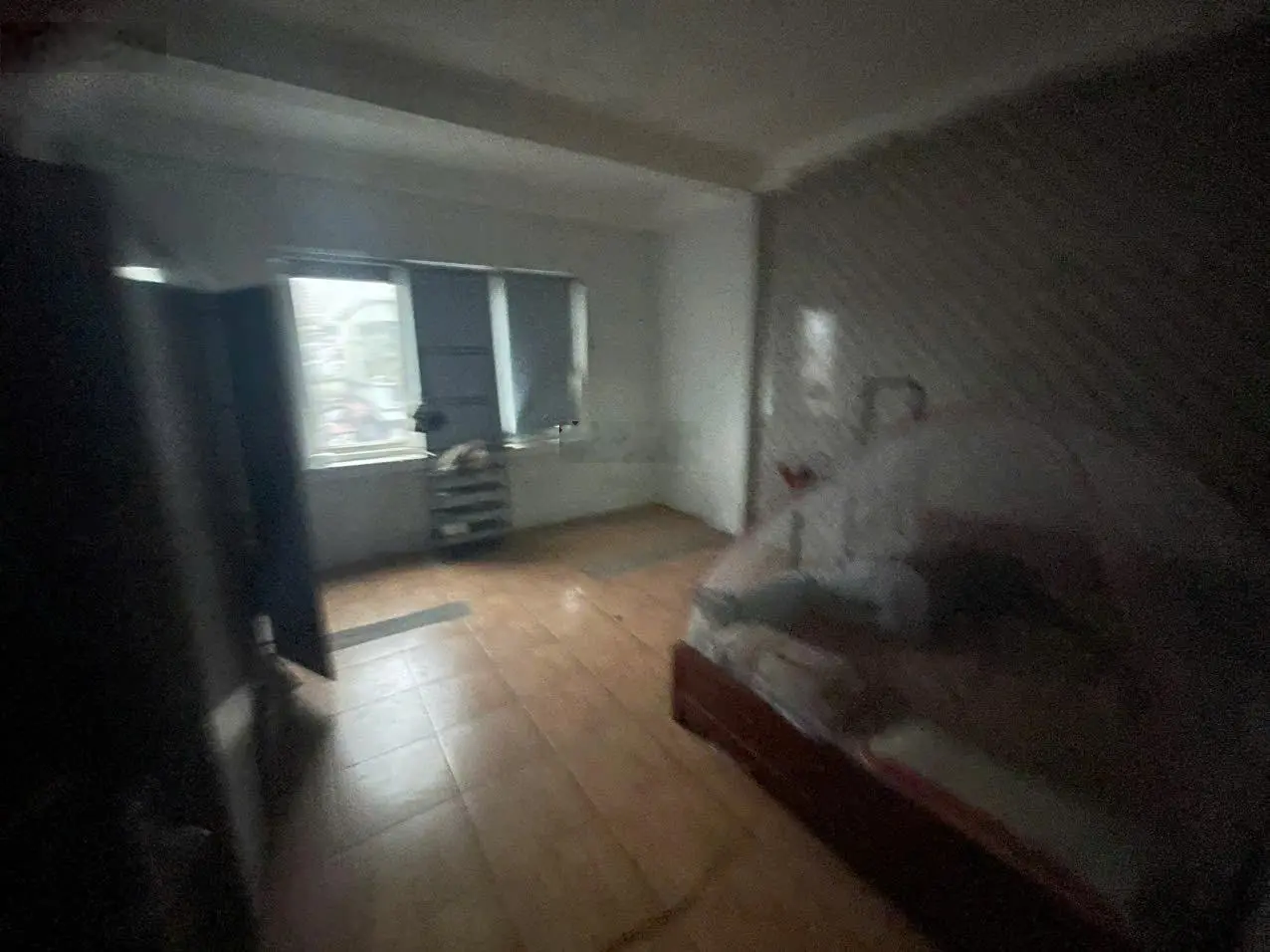 Cần bán nhà 4 tầng, 72m, khu phân lô trung tâm quận Hoàng Mai, giá siêu tốt chỉ 104 triệu/m.