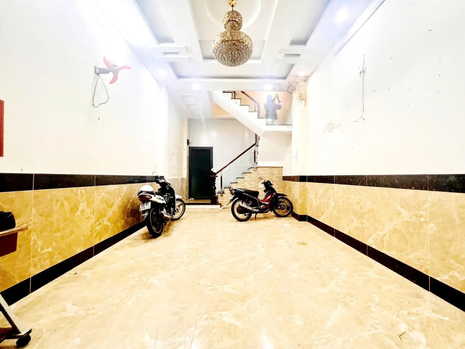 Bán nhà mặt tiền 4 tầng 68m2 Trung Mỹ Tây Hà Đặc Hà chương 7 phòng ngủ nhỉnh 6 tỷ