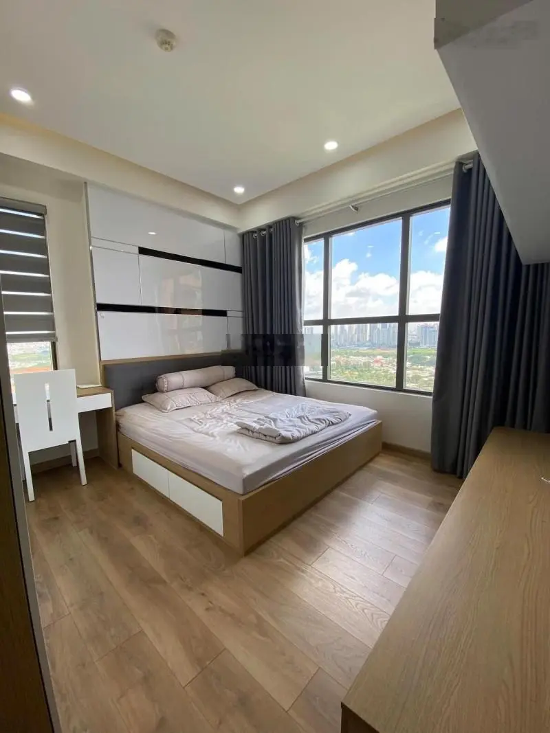 CĂN HỘ 3PN, 86M2 FULL NỘI THẤT ĐẸP LUNG LINH, VIEW TỶ ĐÔ RAO BÁN GIÁ TỐT CHỈ 5,2 TỶ - GẦN TRUNG TÂM