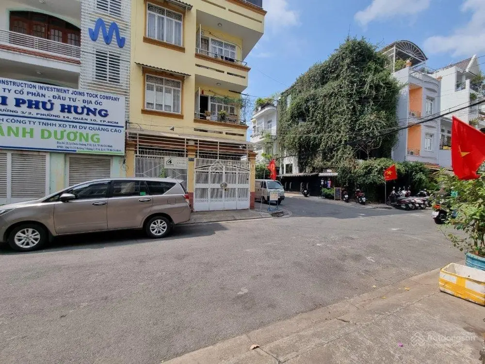Siêu hiếm! Bán gấp nhà khu nội bộ 506/ đường 3/2, P. 14, Quận 10, TP. HCM, DT: 6x12m, 4 tấm, 8PN