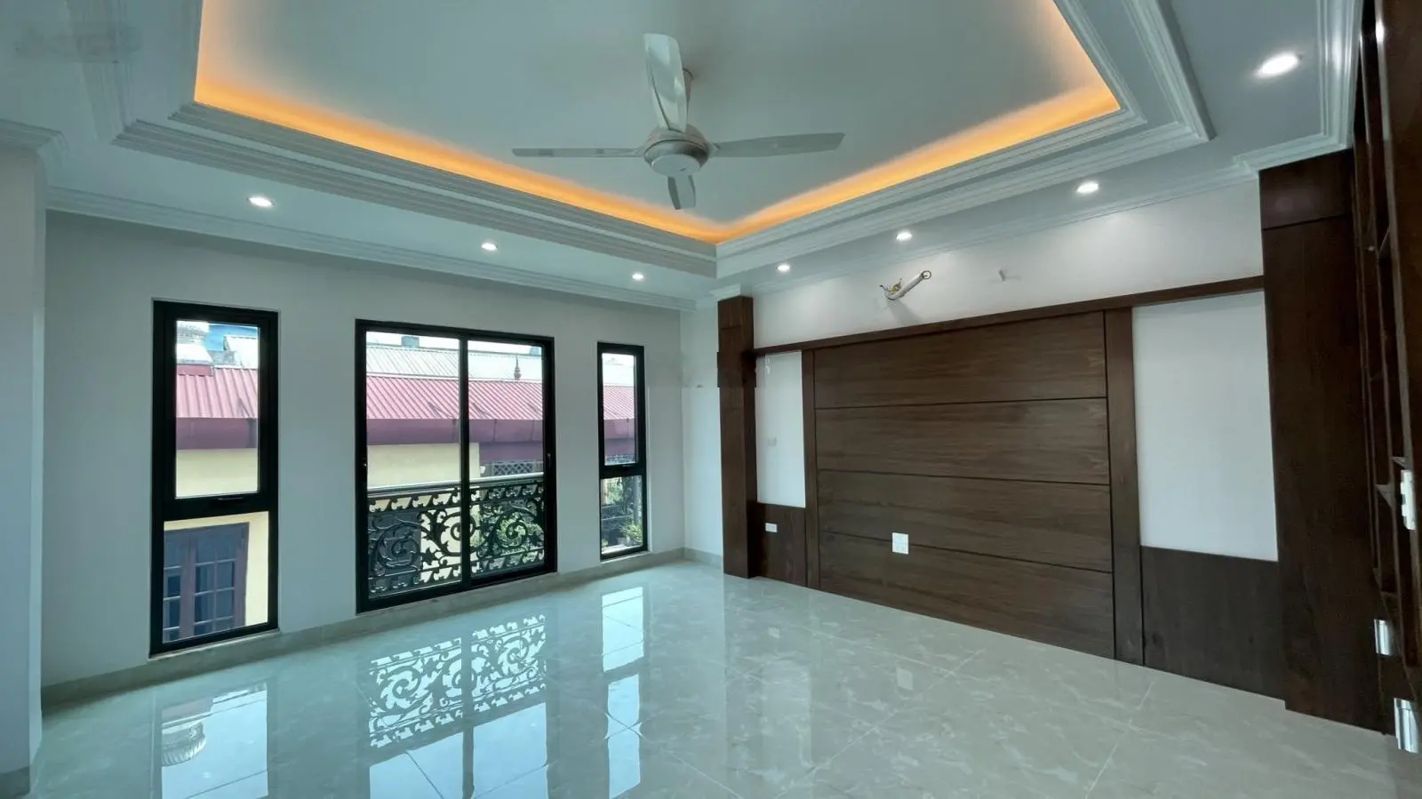Cực Hot, nhà đẹp long lanh 41m2 x 6 tầng thang máy, full nội thất xịn sò, phố Phan Kế Bính, Ba Đình