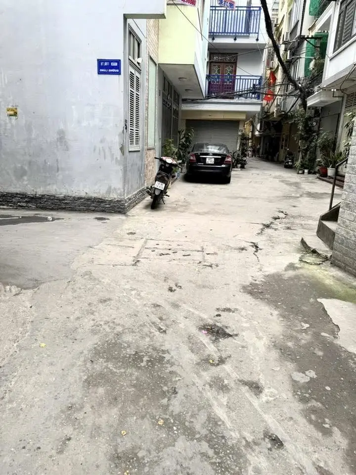 Bán nhà Láng, Đống Đa: 42m, 4 tầng, mặt tiền 3,6m giá chỉ 12 tỷ. Vừa ở vừa kinh doanh đỉnh.
