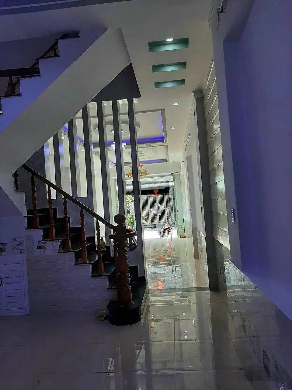 Không đủ tiền công chứng nên sang lại cọc căn nhà Đẹp giá rẻ nhất KDC Lê Phong - TP Dĩ An