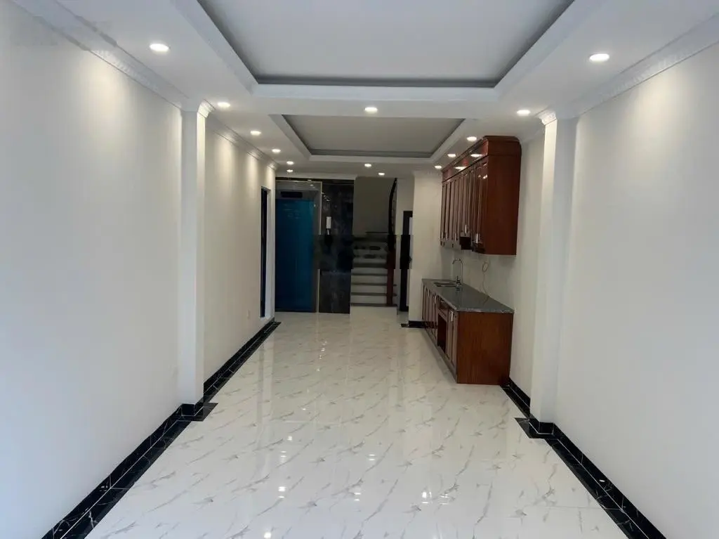 Siêu hot phố Thạch Bàn- lô góc- ô tô ngủ trong nhà- 52m2- 6T- thang máy- ngõ thông các ngả- 8,6 tỷ