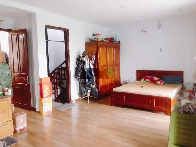 Bán BT mini phố Lạc Long Quân 140m2 đất 5 tầng TM chỉ 38 tỷ