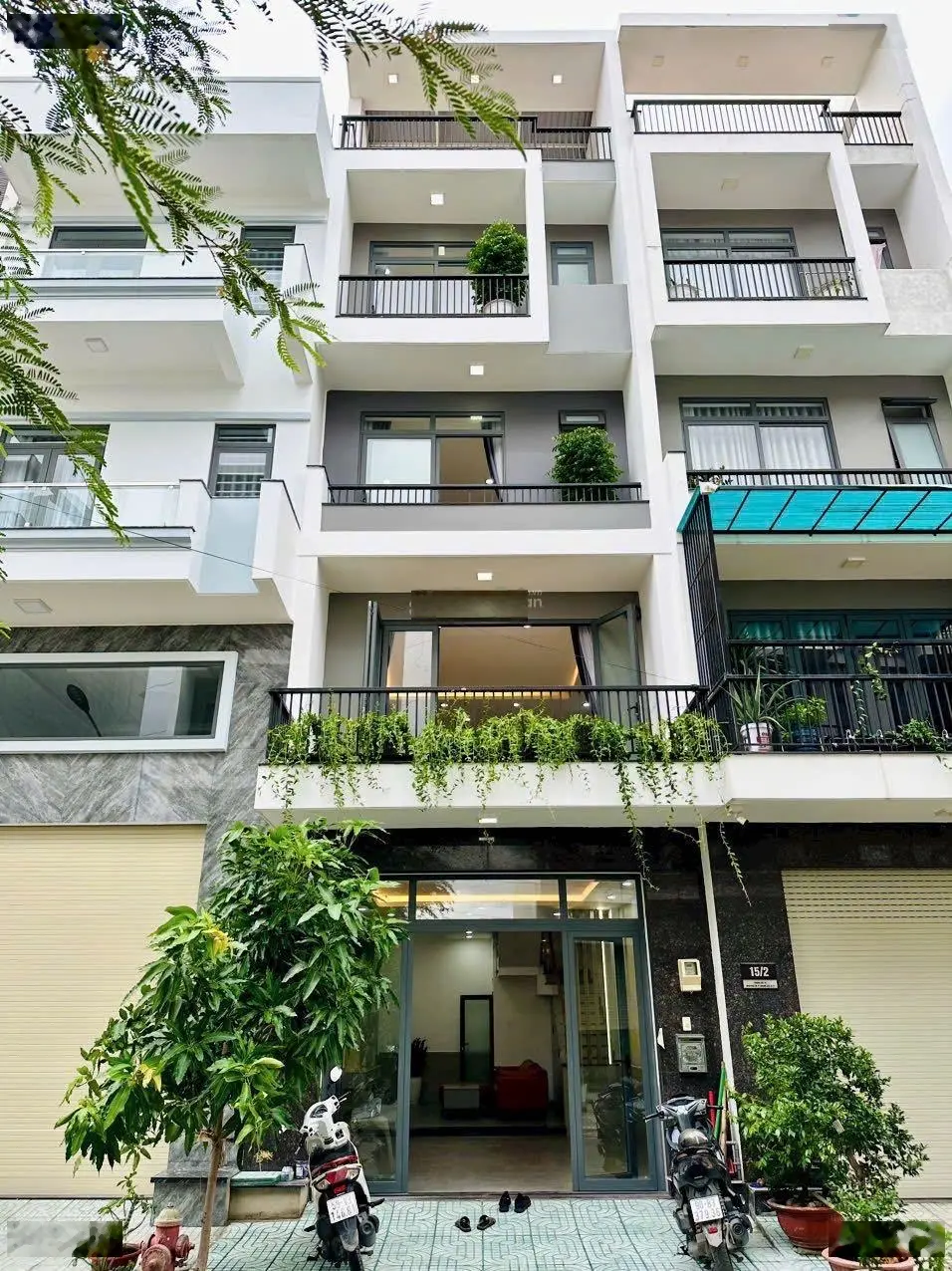 Nhà Thạnh Lộc 15, Quận 12 - 1 trệt 4 lầu sổ riêng, đường 12m. Giá 6.1 tỷ TL