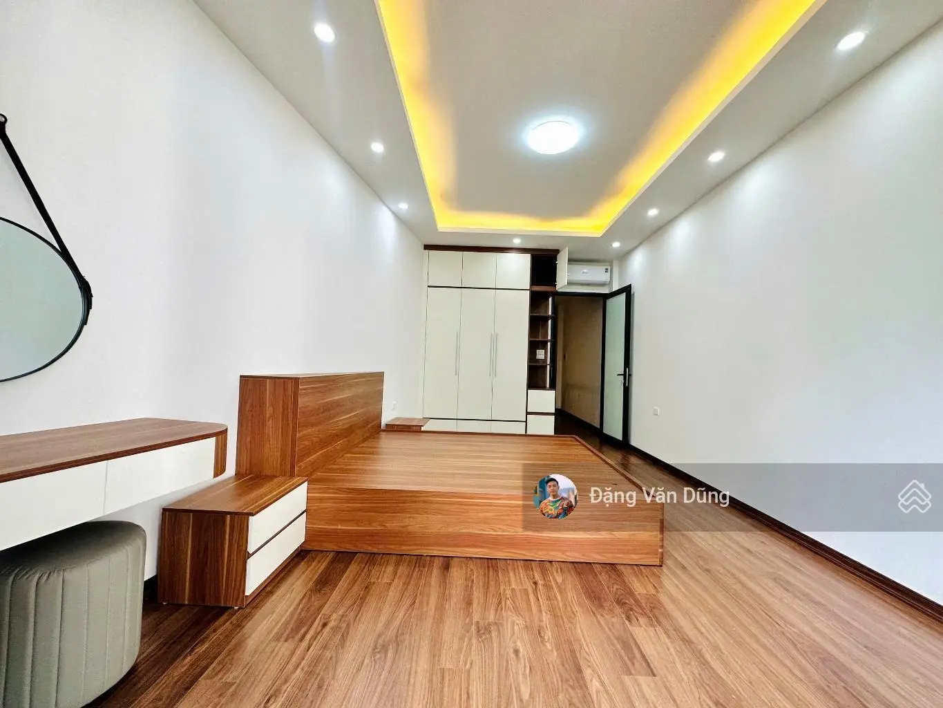 Bán nhà 42m2 5T mới phố Minh Khai 8.1 tỷ. Ngõ thông, KD nhỏ, cách ô tô 20m