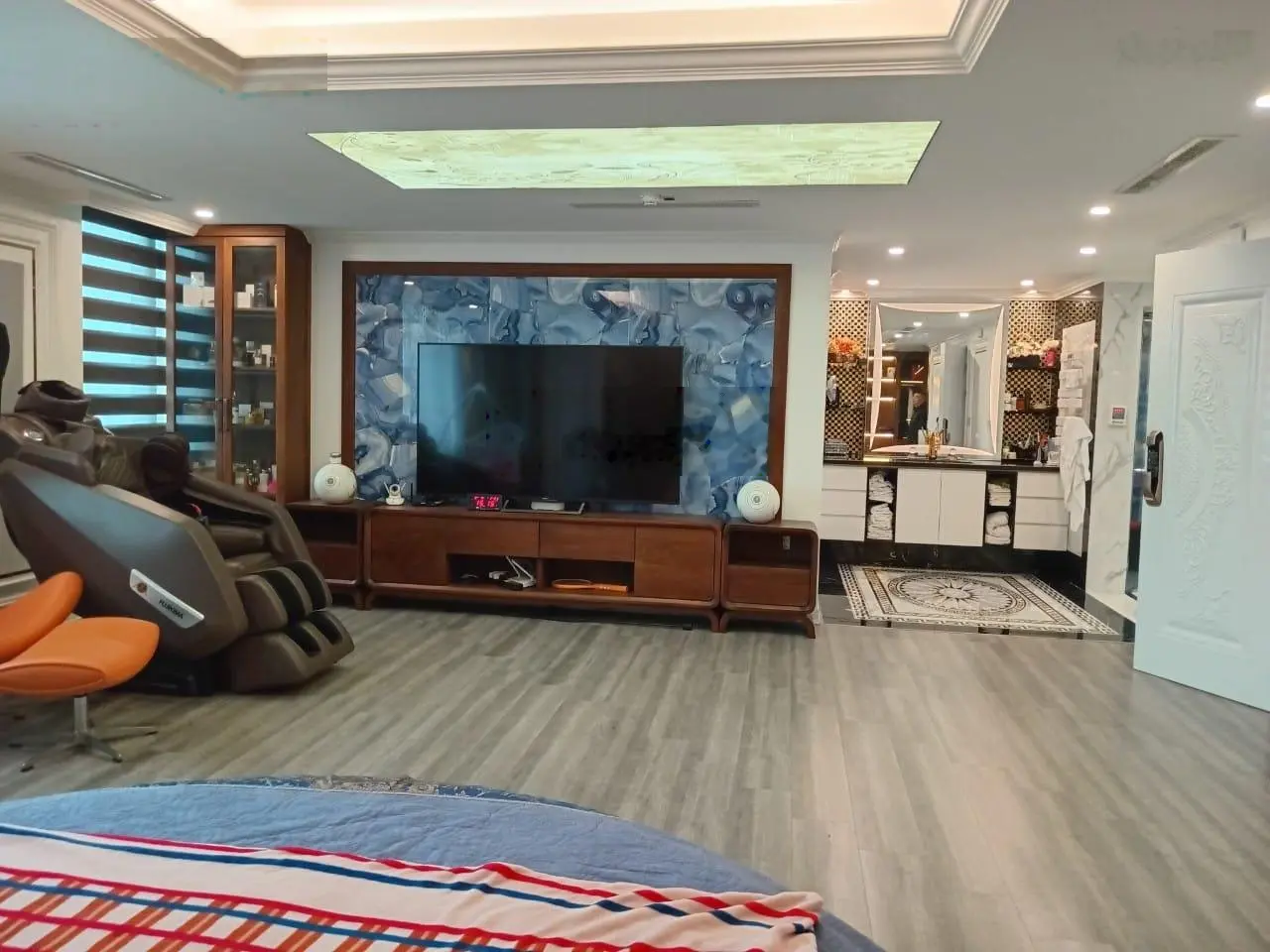 (Khủng long). Bán nhà phân lô ngõ 26 Đỗ Quang 80m2x7T thang máy MT 7m 82tr/1 tháng 27 tỷ Cầu Giấy