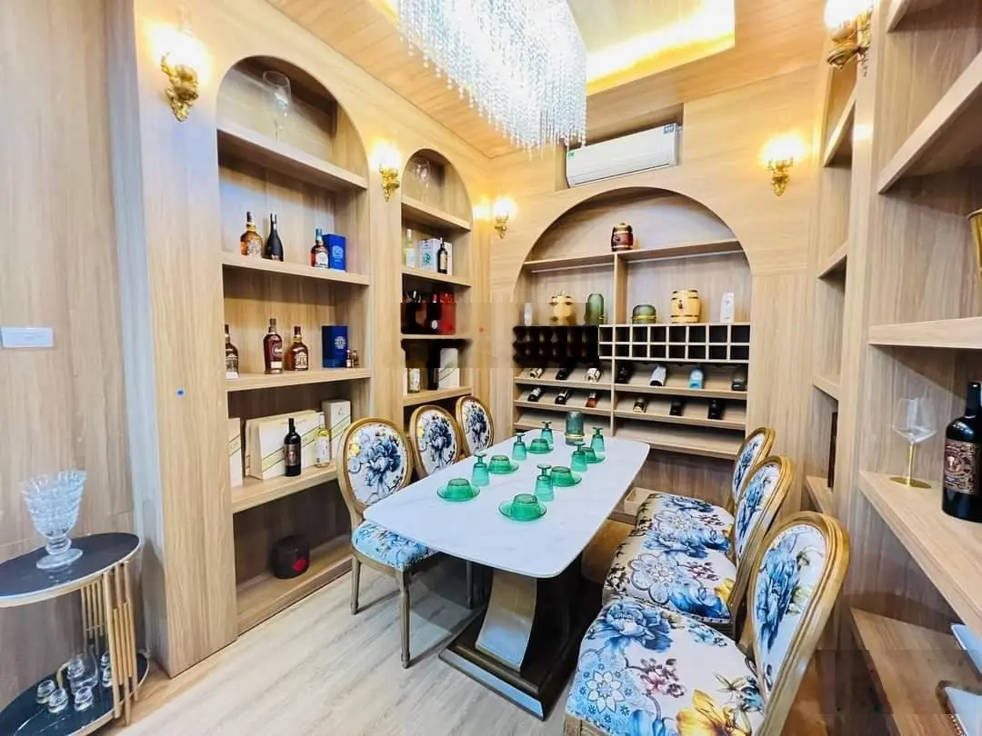 Bán nhà phố Đặng Tiến Đông,Đống Đa, Nội thất LUXURY đẳng cấp, ô tô đỗ cổng, tặng full nội thất