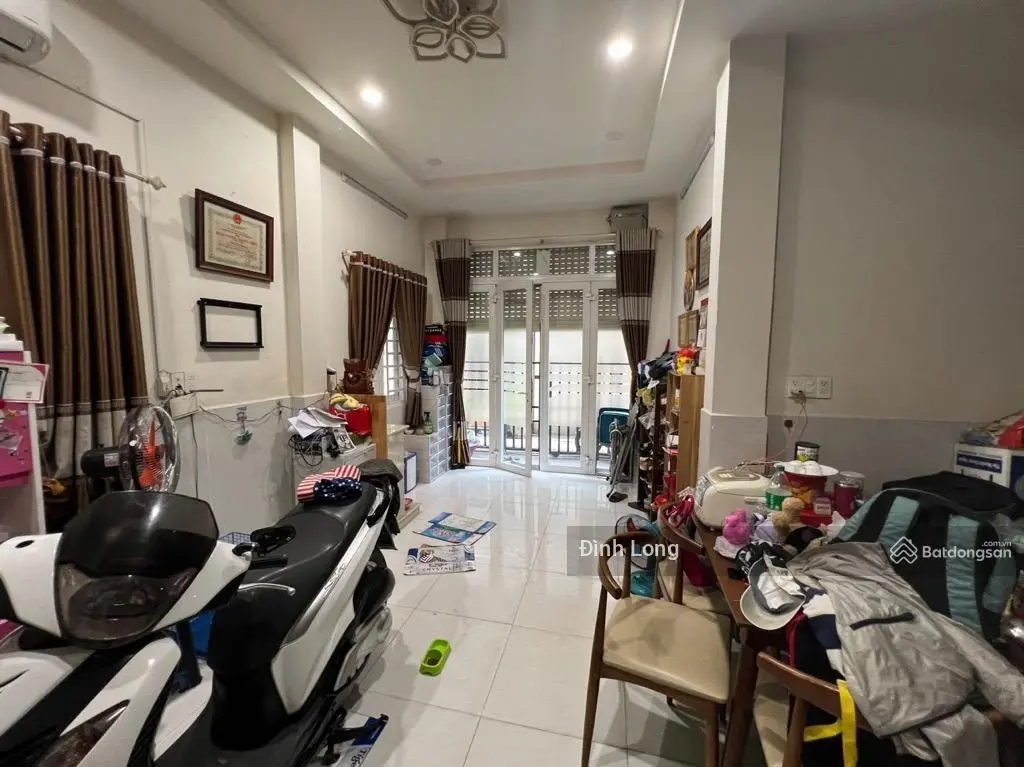 Nhà đẹp 4 tầng, Lê Hồng Phong, Q.10, DT 44m2 giá 6 tỷ 8