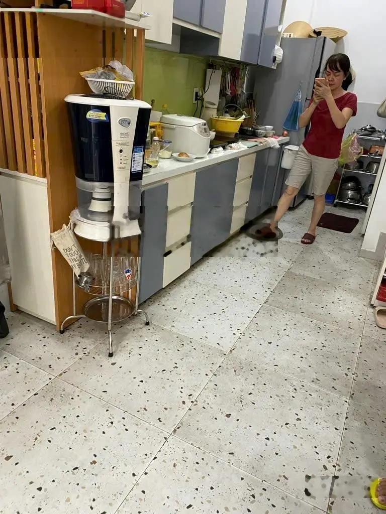 Bán nhà lô nhì hẻm đường số 42 -p. tân quy q7-4x9m,1l,2pn+sổ hồng-giá : 4.5 tỷ .
