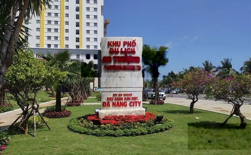 Chính chủ chào bán nhà góc 2 mặt tiền đường Lê Quang Đạo khu An Thượng Đà Nẵng. Lh 0902 007 ***