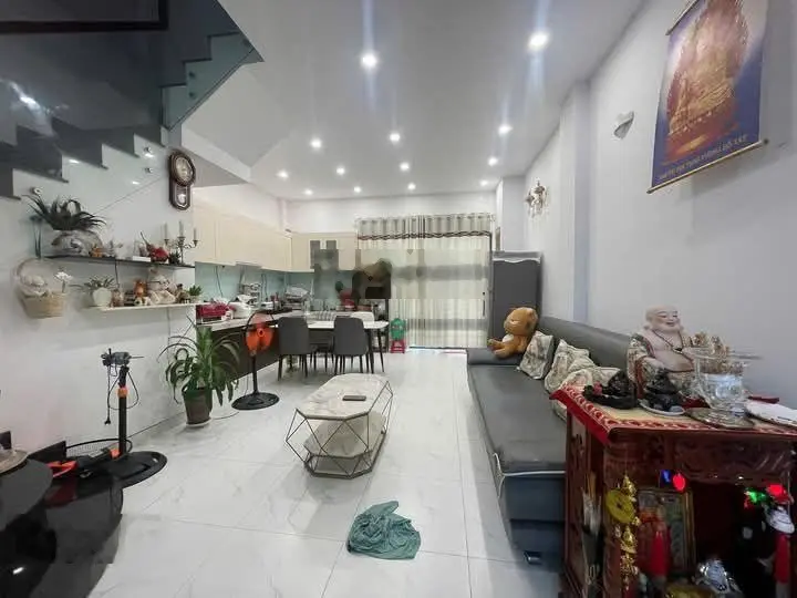 Chủ ngộp bán gấp căn nhà đã hoàn thiện hoàn công view sông Vàm Cỏ cực rê