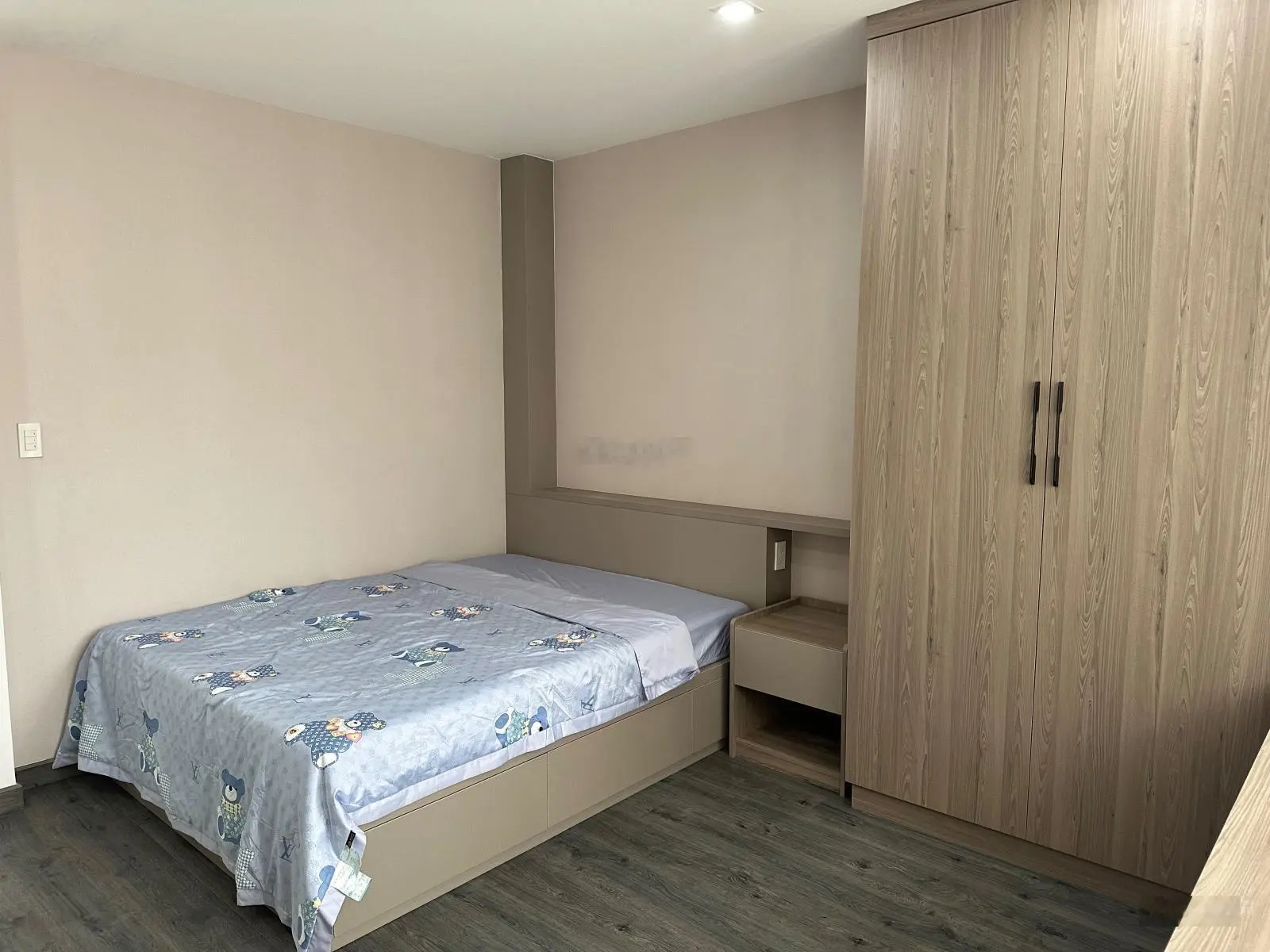Bán nhà mặt tiền đường Ngô Quyền quận 10 DT: 4x13m , 2 lầu ST giá 15 tỷ 8