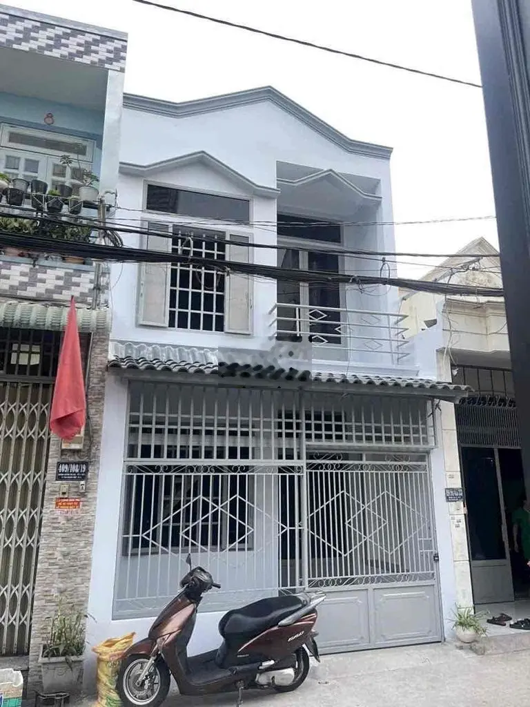 Mặt Tiền KD 4x15m 1 lầu gần Chợ Chó : Tô ký