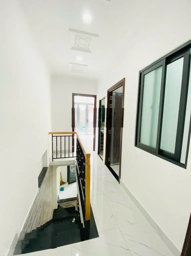 Bán nhà phạm thế hiển quận 8 , 4 x 12 , shr , hoàn công đủ , nhà mới ở ngay , nhỉnh 3 tỷ