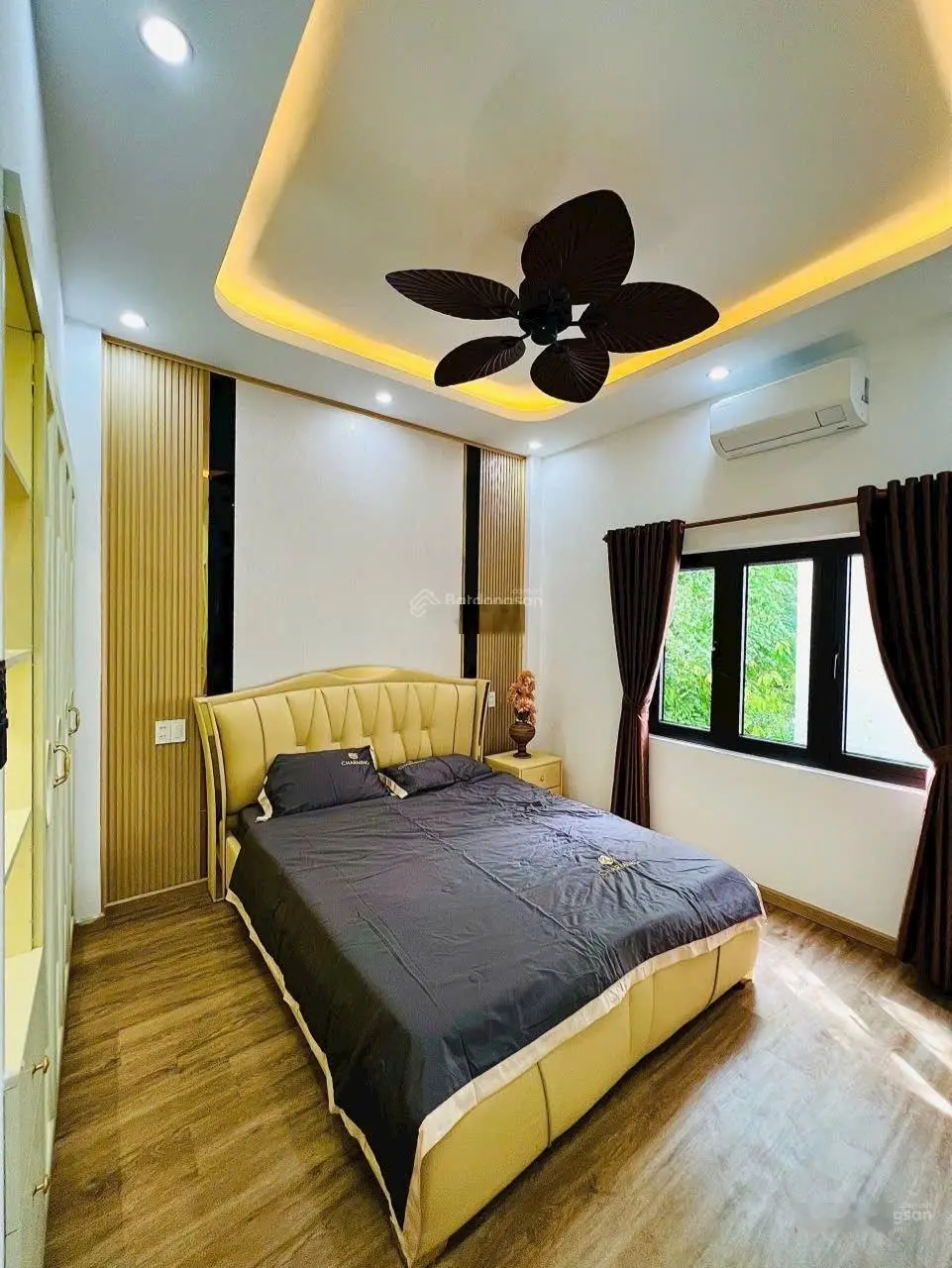 Siêu phẩm 3 mê biệt thự tân cổ điển mới 100% MT Lê Văn Sỹ gần biển Đà Nẵng giá rẻ