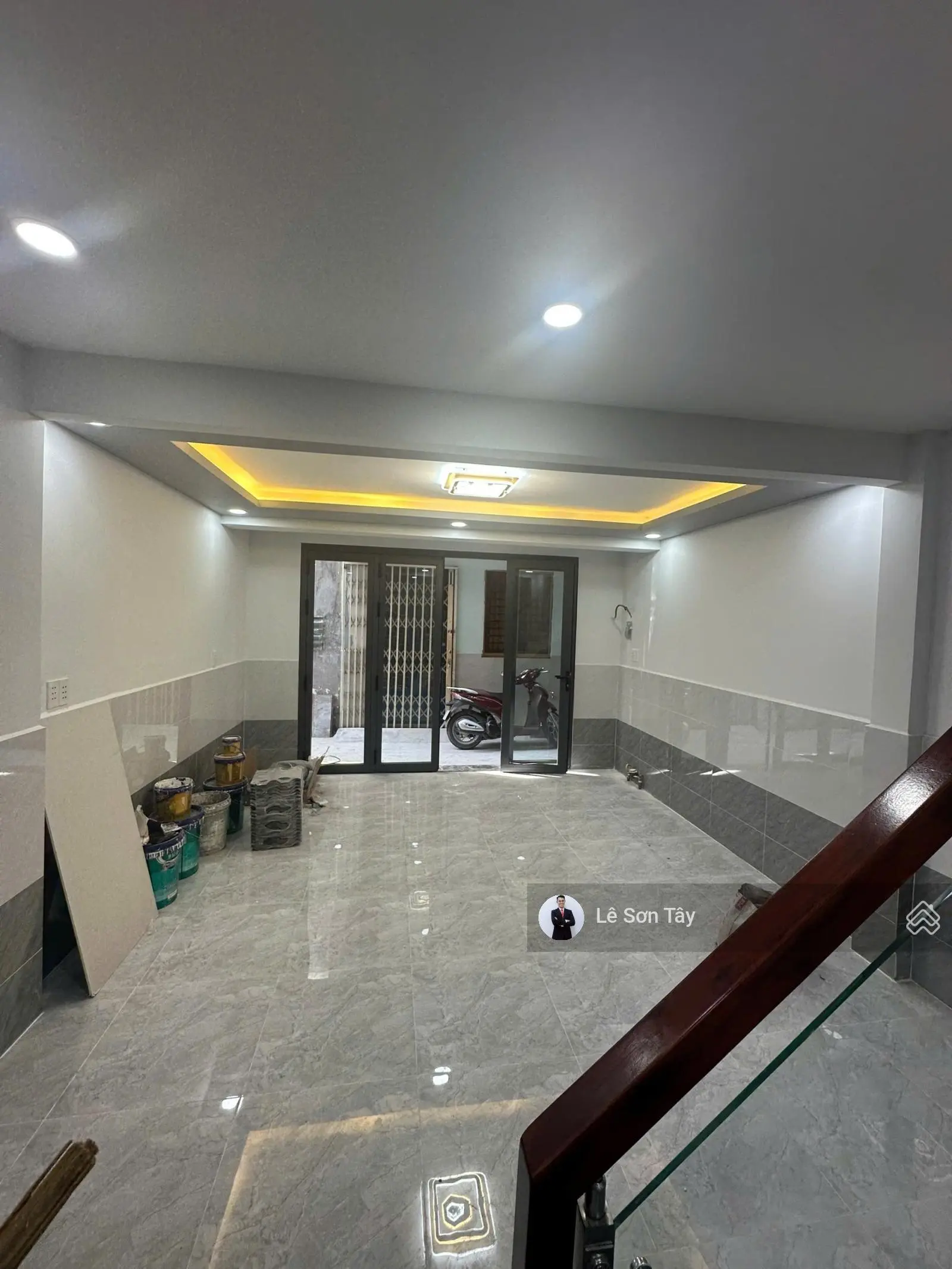 Nhà sổ hồng riêng ! Hẻm 160 Nguyễn Văn Quỳ l P.Phú Thuận l Quận 7. DT : 5m x 8m l Giá : 2,68 tỷ TL