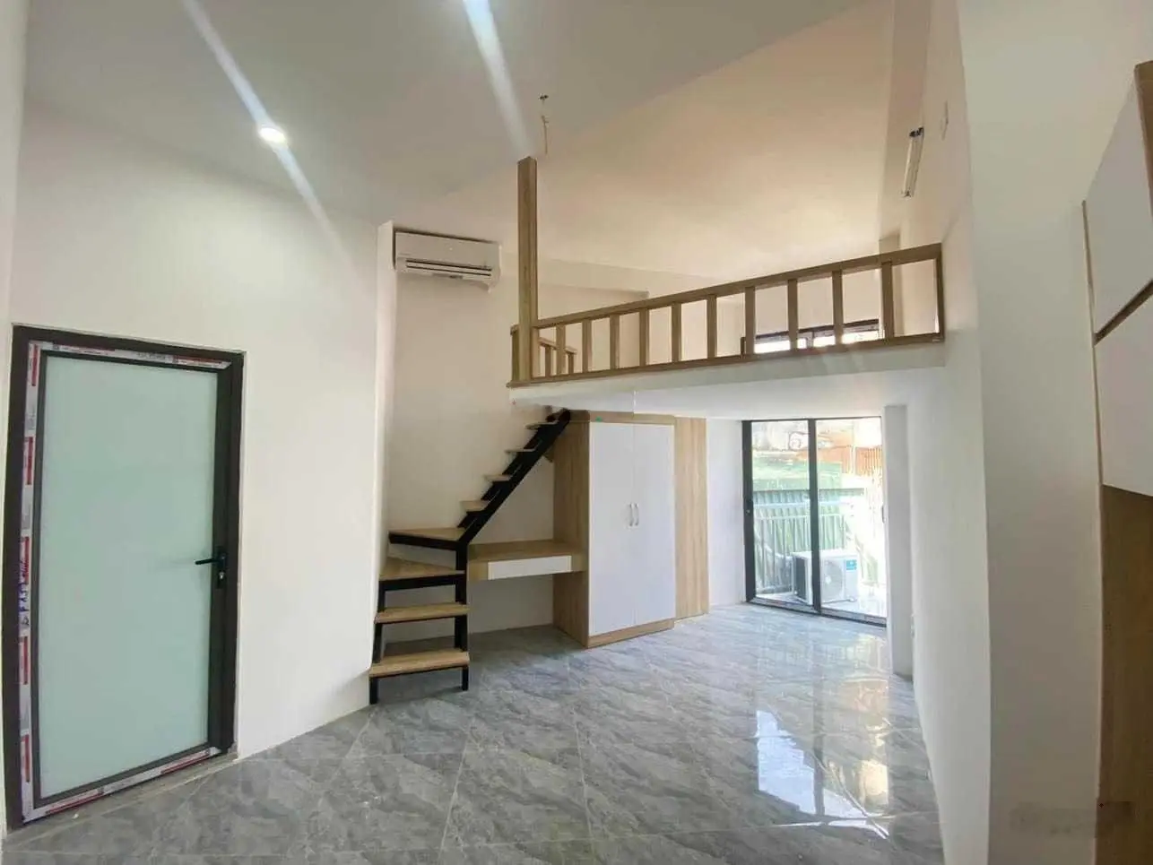 Bán CCMN 8 tầng Hào Nam, Đống Đa, đầy đủ phòng cháy chữa cháy
