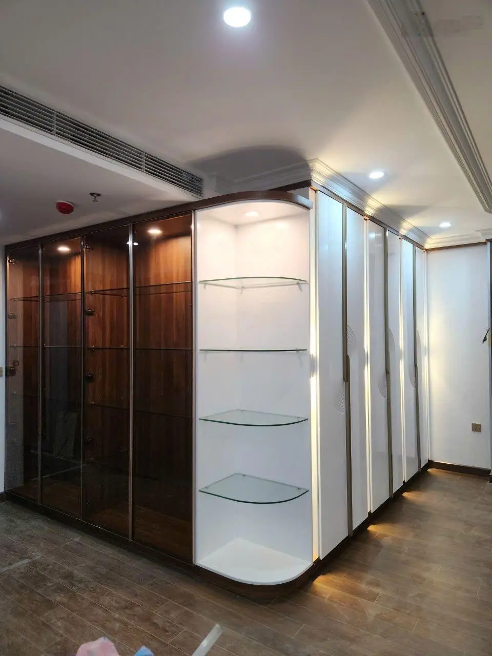 Bán tòa văn phòng Mỹ Đình 78 tỷ(138m2, 9T, MT 6,8m) có hầm, đường ôtô tránh LH 0975888847
