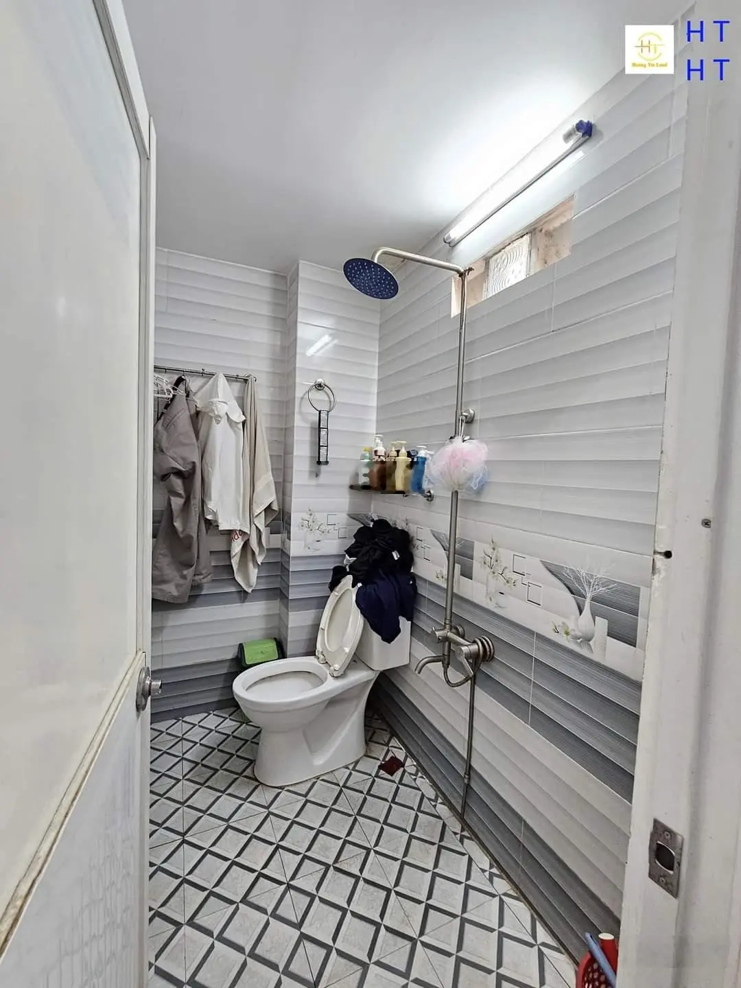 2,7 tỷ TL, 60m2(4x15), nhà MTKD 1trệt 1lầu, cách chợ 200m, gần ngã tư Miếu Ông Cù 500m