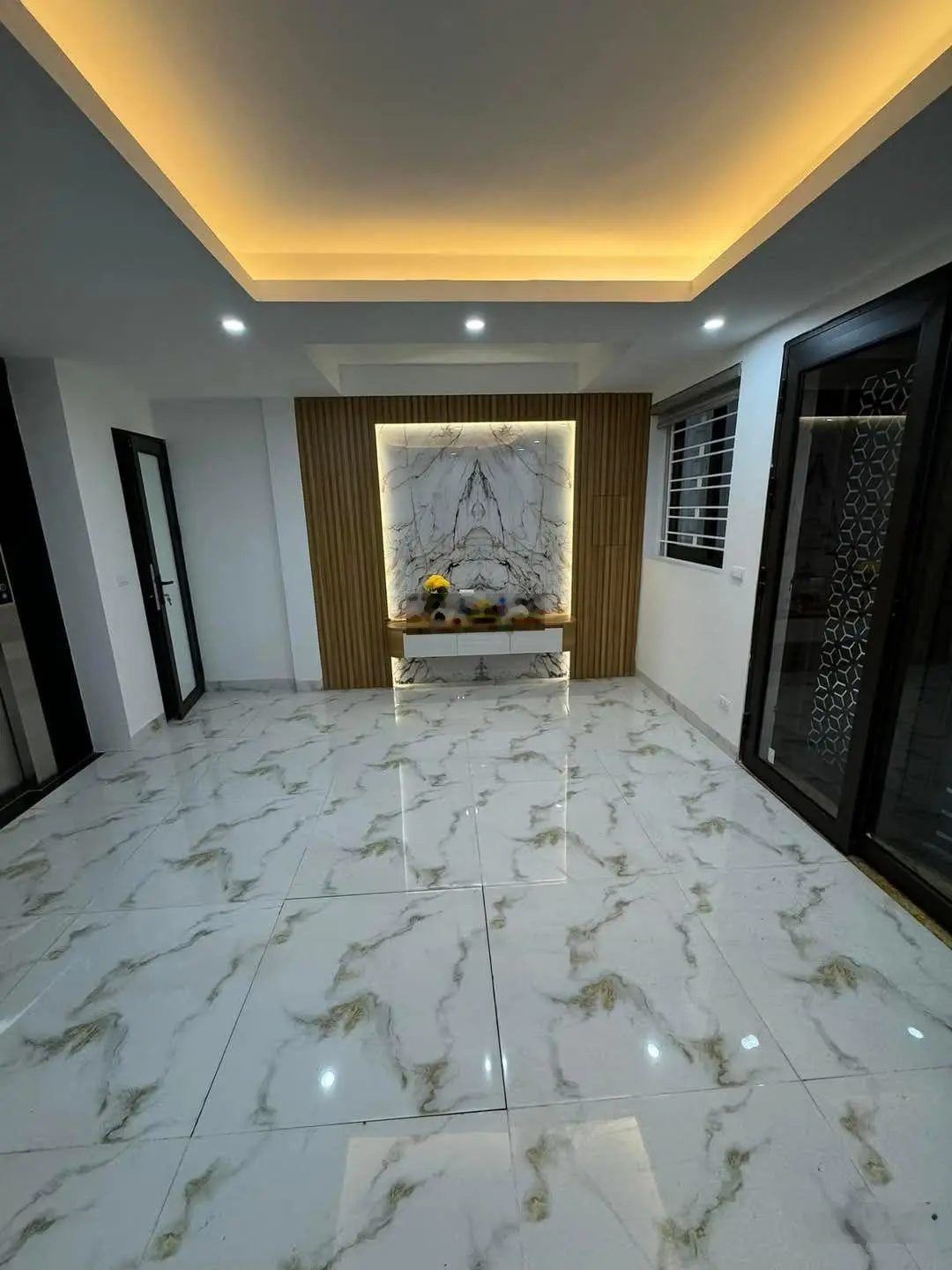Giảm chào bán gấp nhà phố thái hà thang máy 35m, 7t, mt 5,2m, giá 11,4 tỷ, đống đa. 0971685580