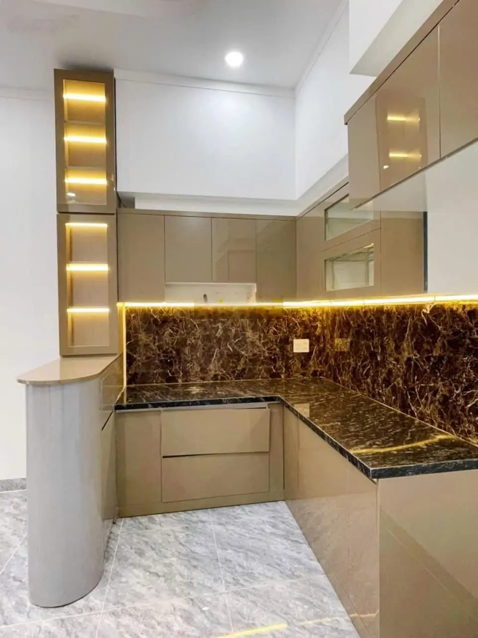 Bán nhà chính chủ giá 920 triệu/ 85m2 đường Phan Đình Phùng phường Lái Thiêu, Thuận An
