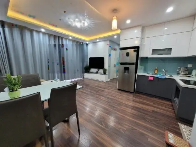 VINHOMES D'CAPITALE - căn 2 ngủ 76m2 cực đẹp chỉ 5.4 tỷ