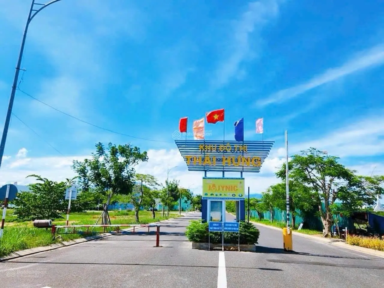Lô Đông Nam Đối Diện Công Viên Trục Đường Thông Gói 5 Mỹ Gia Bán Nhanh 32Tr/M2
