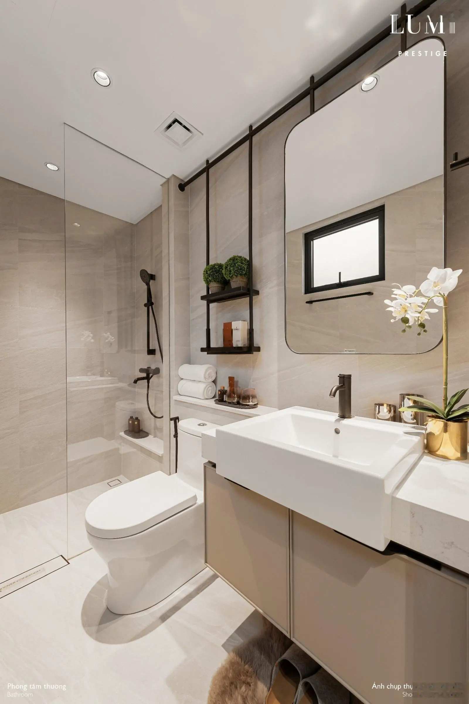 Chủ nhà cần bán 2PN góc 63m2, ban công Đông Nam view thoáng giai đoạn 1 giá tốt, LH 0987 235 ***