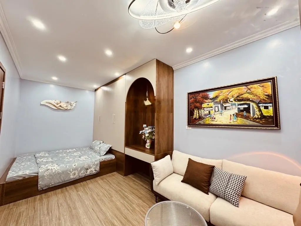 Nhà Đền Lừ - lô góc 2 thoáng - xây 40m2 4 tầng cực đẹp - kinh doanh, oto vào nhà - giá 7,8 tỷ