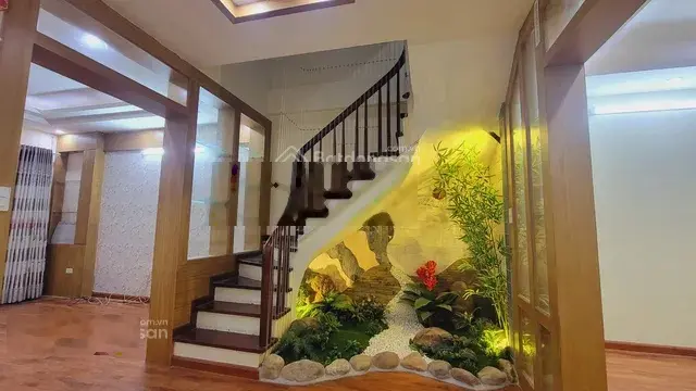 Bán nhà Pháo Đài Láng - DT 46m2 - 5 tầng - MT4m - 12 tỷ
