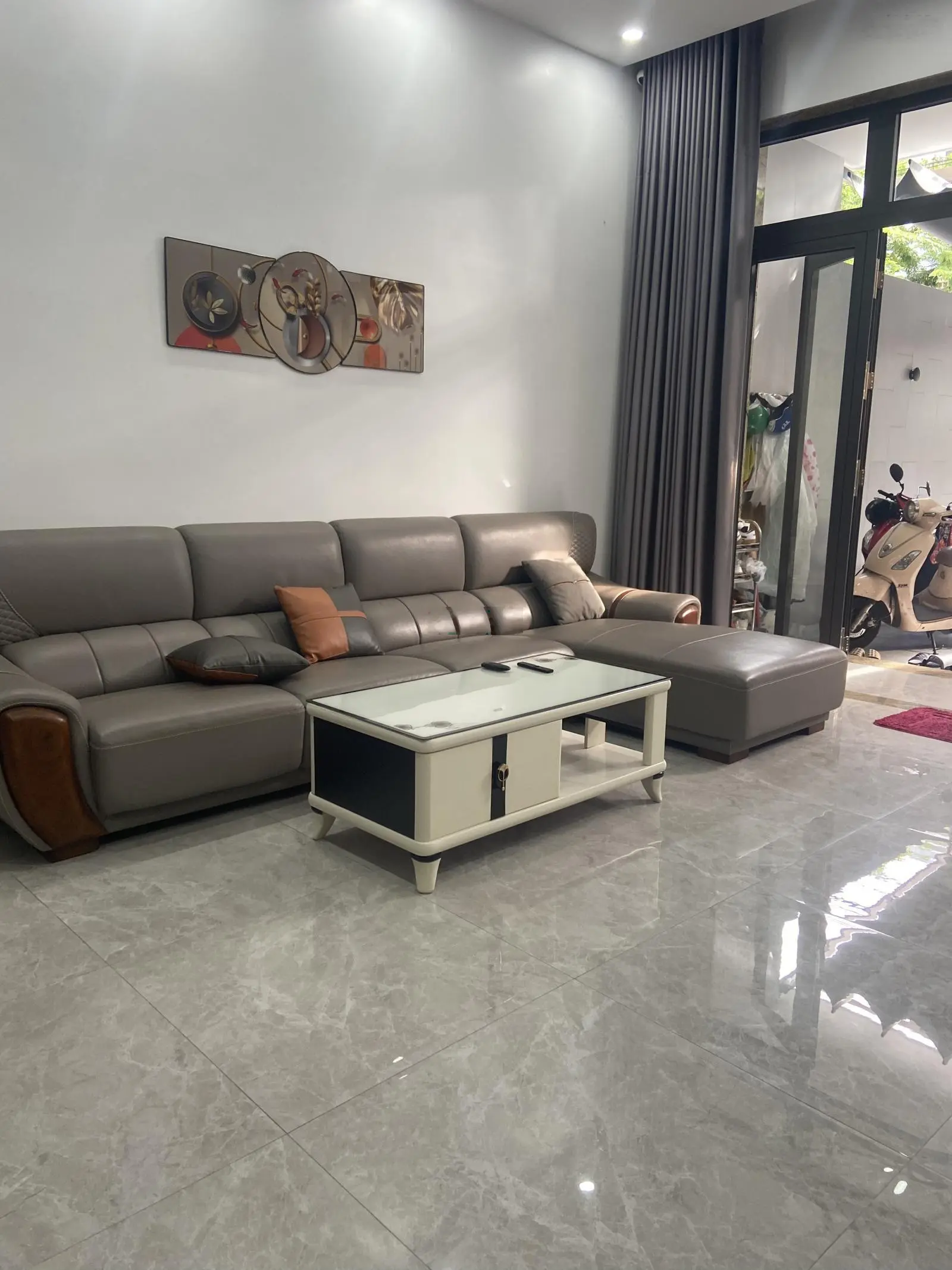 Chính chủ cần bán nhà mới xây 3 tầng đường Hồ Trung Lượng, Hoà Xuân, Cẩm Lệ, Đà Nẵng